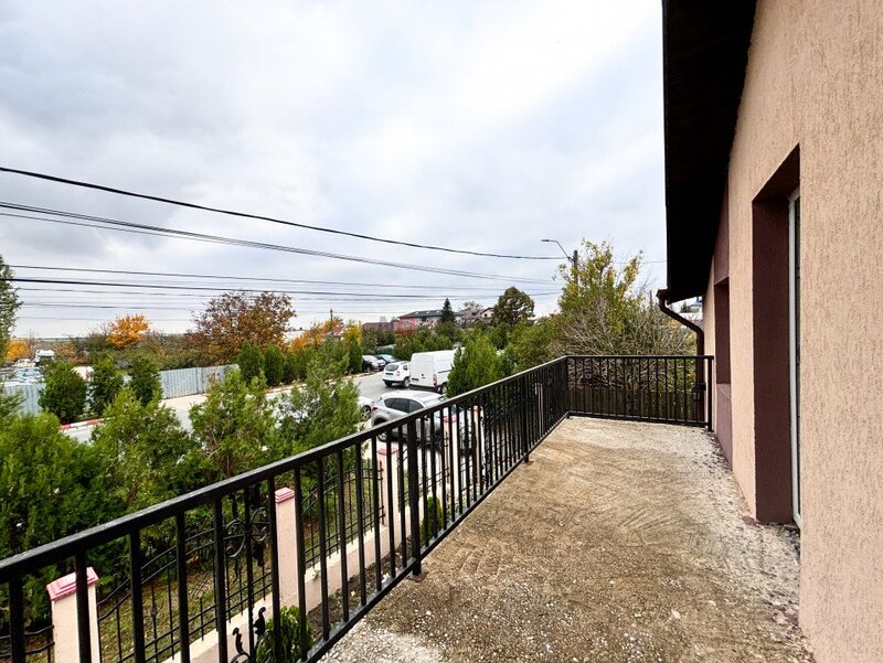 Mihailesti, casa P+M 183 mp cu teren generos, ideala pentru familie,